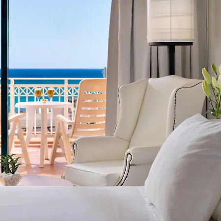Отель H10 Playa Esmeralda - Adults Only