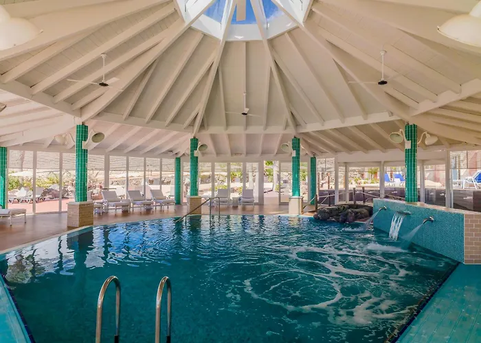 Hotel H10 Playa Esmeralda - Adults Only 4*
